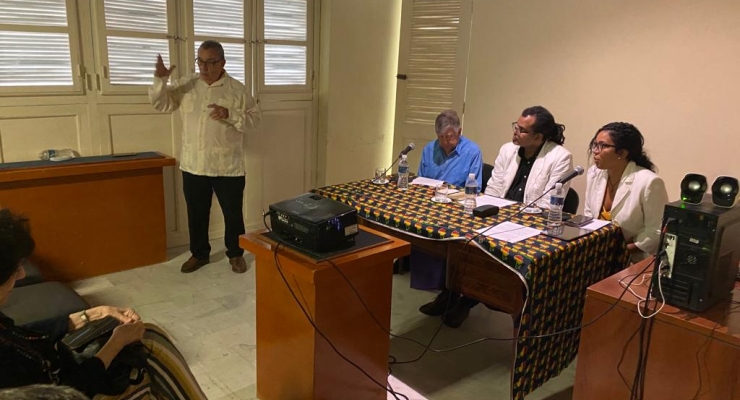 El profesor Javier Ortiz Cassiani ofrece conferencia en el Museo Casa de África, importante institución cultural de La Habana