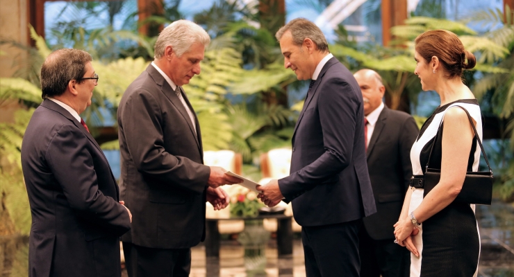 El Embajador de Colombia en Cuba, Juan Manuel Corzo Román, presentó cartas credenciales ante el Presidente de Cuba, Miguel Díaz-Canel Bermúdez